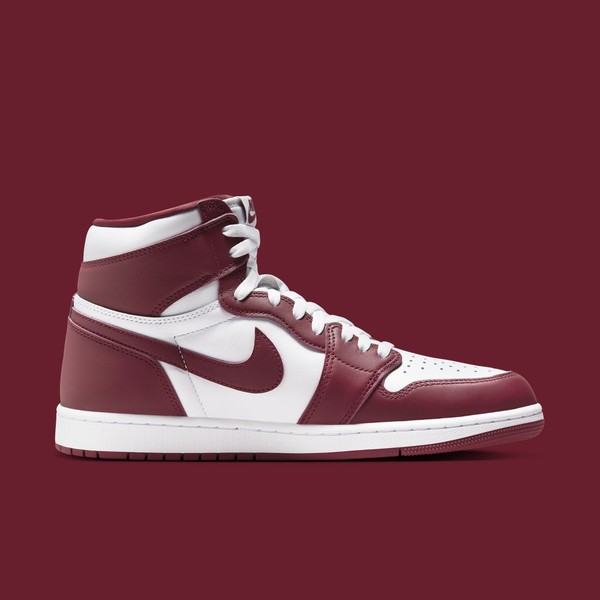 Nike Air Jordan 1 Mid SE Diamond